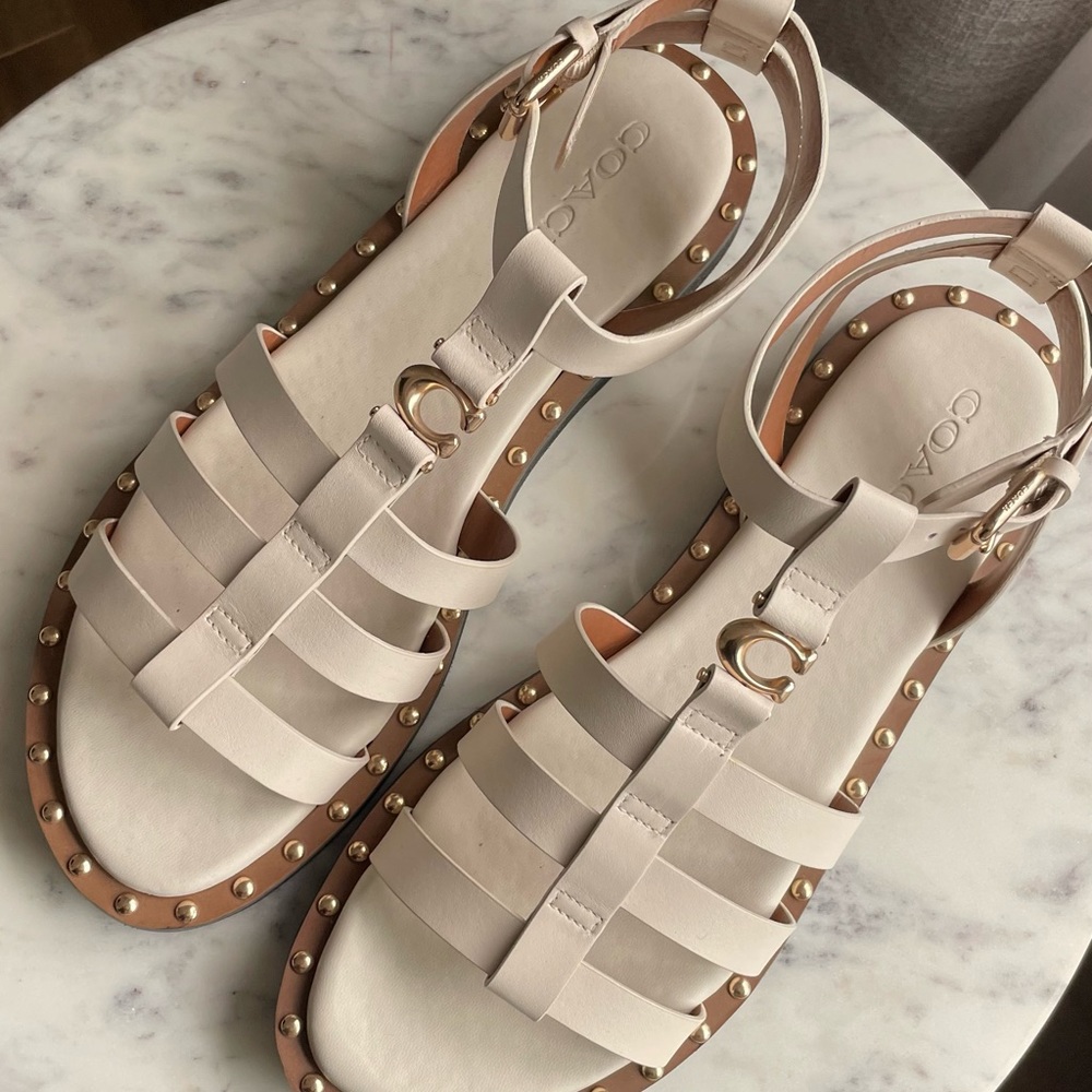 COACH Sandals in taupe color, very stylish!